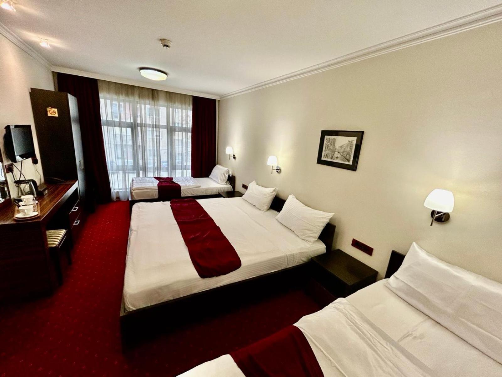 סקופיה Hotel Hamburg מראה חיצוני תמונה
