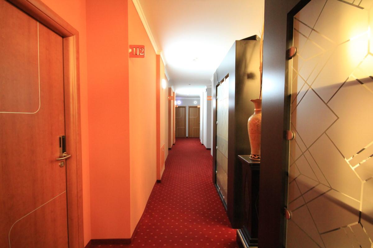 סקופיה Hotel Hamburg מראה חיצוני תמונה